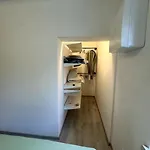 Schoene In Gruener Lage Mit Fitnessgeraet