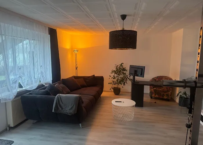 Lägenhet Schoene In Gruener Lage Mit Fitnessgeraet Linz