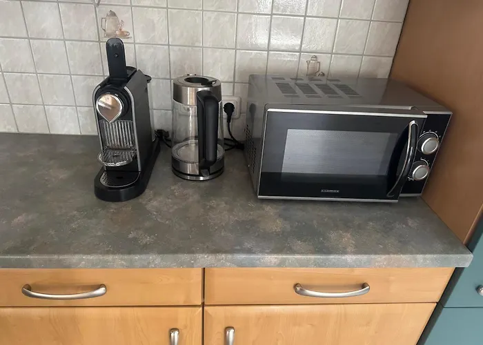 Schoene In Gruener Lage Mit Fitnessgeraet Lägenhet *